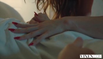 Vicktoria Tiffany in a nice cock-sucking shown in a hotel porn video